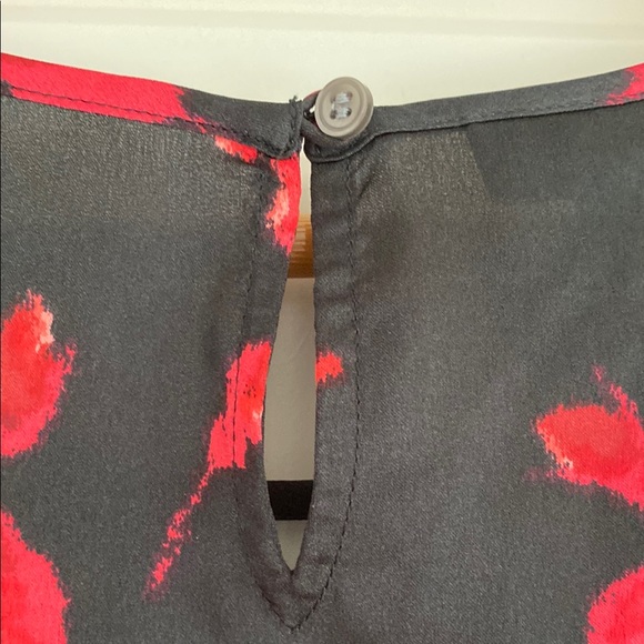 Talbots Relaxed Graphic Blouse Red Black - Picture 7 of 8